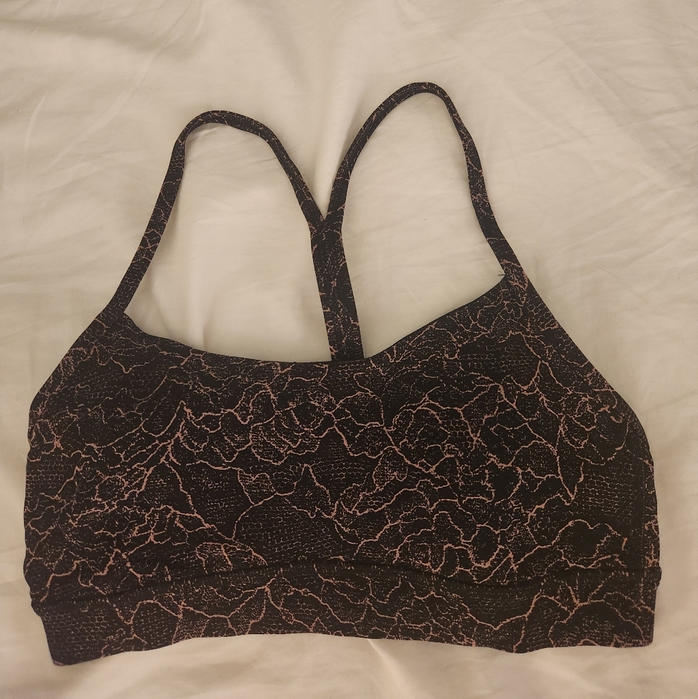 Lululemon Athletica Nulu Flow Y Bra Align Size 4